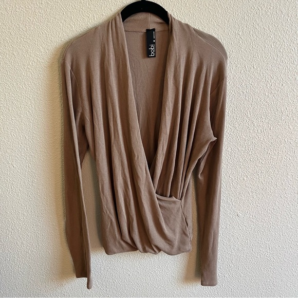 Bobi Los Angeles Taupe Ribbed Long Sleeve Wrap Top Womens Medium - Picture 3 of 8